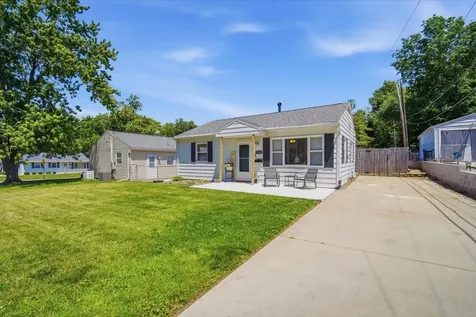 1109 North State Street Bloomington IL 61701