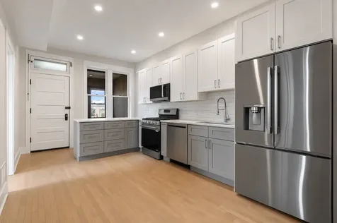 1079 North Paulina Street Chicago IL 60614