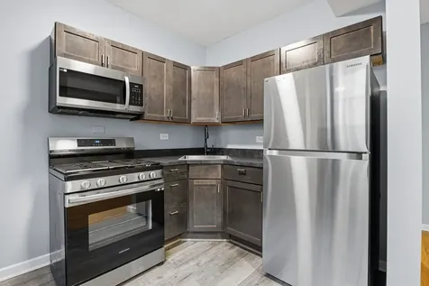 1904 North Drake Avenue Chicago IL 60647