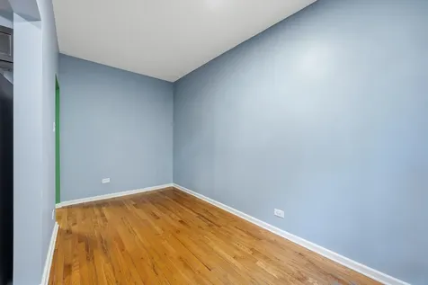 1904 North Drake Avenue Chicago IL 60647