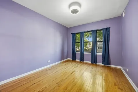 1904 North Drake Avenue Chicago IL 60647