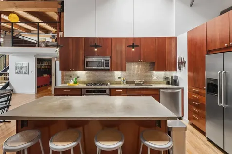2401 West Ohio Street Chicago IL 60612