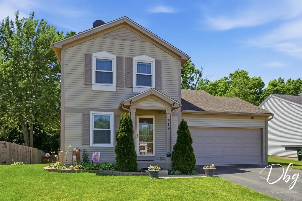 319 East Camden Lane Round Lake Beach IL 60073