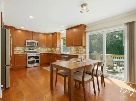 319 East Camden Lane Round Lake Beach IL 60073