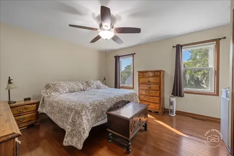 1213 Geneva Drive Geneva IL 60134