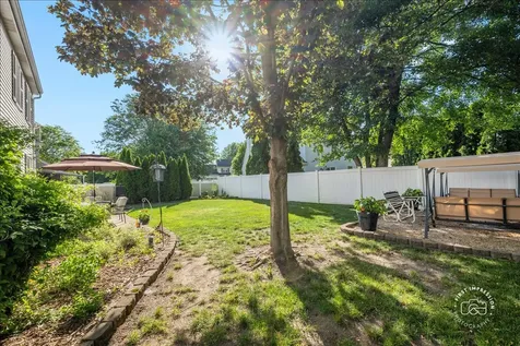 1213 Geneva Drive Geneva IL 60134
