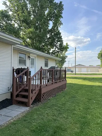 205 South Moose Street Mason City IL 62664
