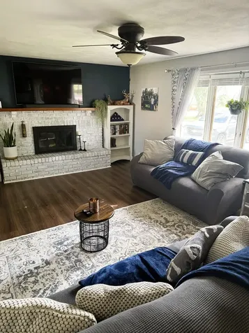 205 South Moose Street Mason City IL 62664