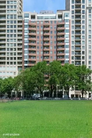 270 East Pearson Street Chicago IL 60611