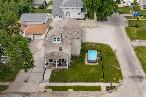 223 East Michigan Avenue Pontiac IL 61764