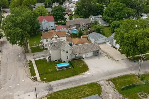 223 East Michigan Avenue Pontiac IL 61764