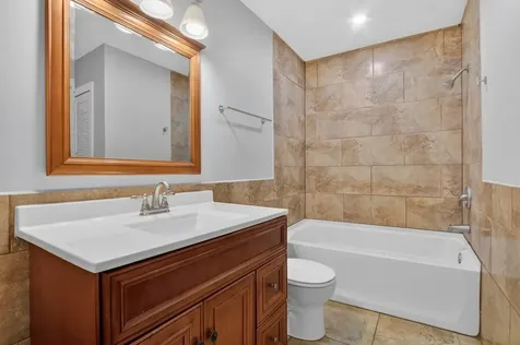 241 South Highland Drive Lakemoor IL 60051
