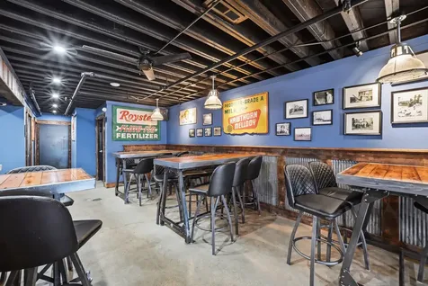 407 Lincoln Highway Rochelle IL 61068