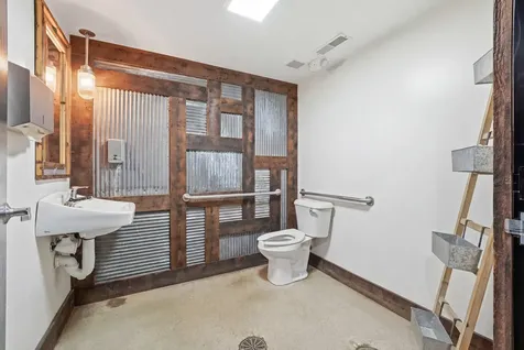 407 Lincoln Highway Rochelle IL 61068