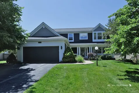 268 Pembrook Lane Mundelein IL 60060