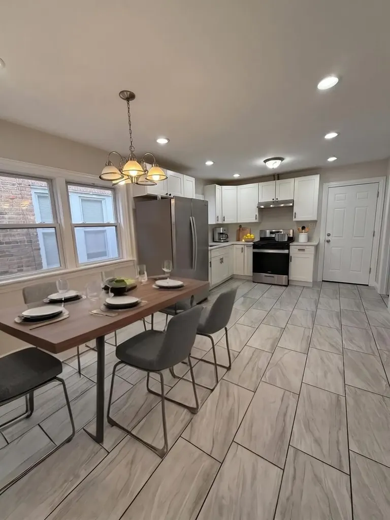 6217 South Seeley Avenue Chicago IL 60636