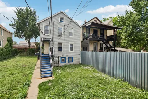 2010 West 18th Place Chicago IL 60608
