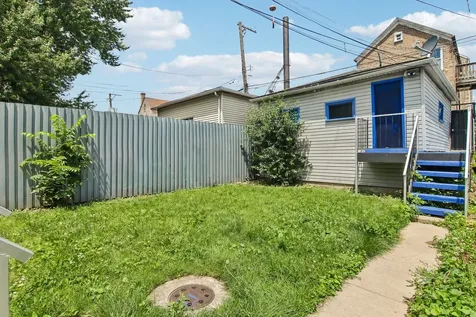 2010 West 18th Place Chicago IL 60608