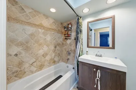 14325 Tripp Avenue Midlothian IL 60445