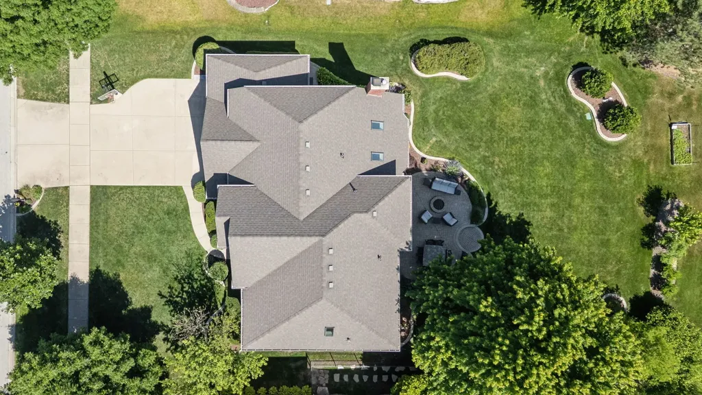 2612 Charlestowne Lane Naperville IL 60564
