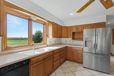 102 East County Road 2500 N Road Mahomet IL 61853