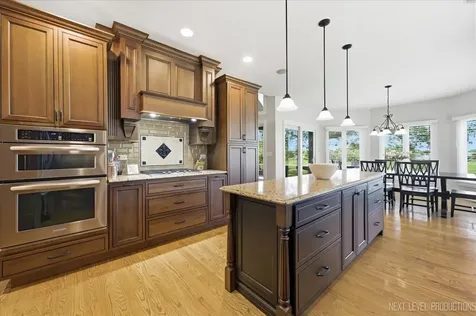 2460 Bird Lane Batavia IL 60510