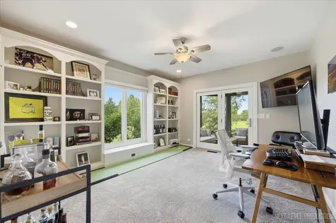2460 Bird Lane Batavia IL 60510