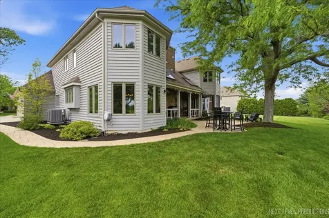 2460 Bird Lane Batavia IL 60510