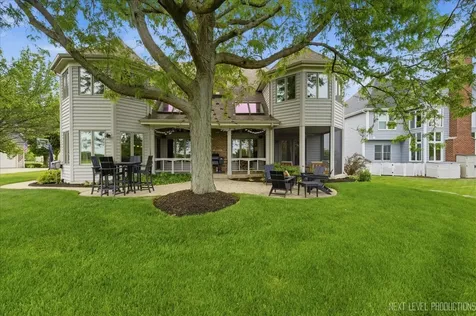 2460 Bird Lane Batavia IL 60510