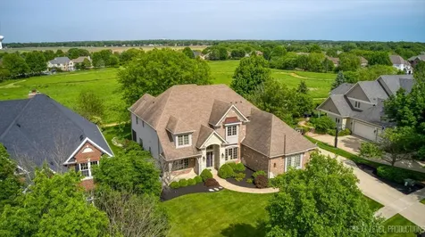 2460 Bird Lane Batavia IL 60510