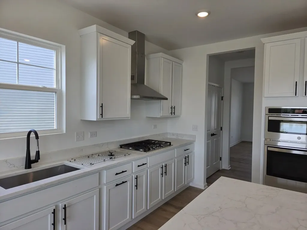 17429 South Victoria Lane Lockport IL 60441
