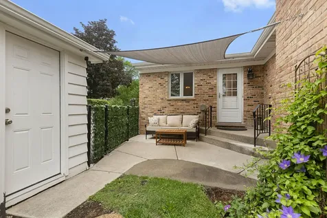 227 South Cedar Street Palatine IL 60067
