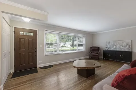 227 South Cedar Street Palatine IL 60067