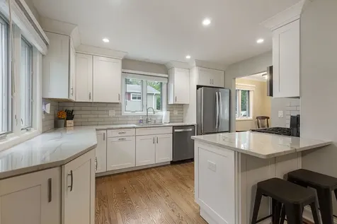 227 South Cedar Street Palatine IL 60067
