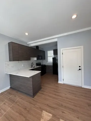 4901 North Kenmore Avenue Chicago IL 60640