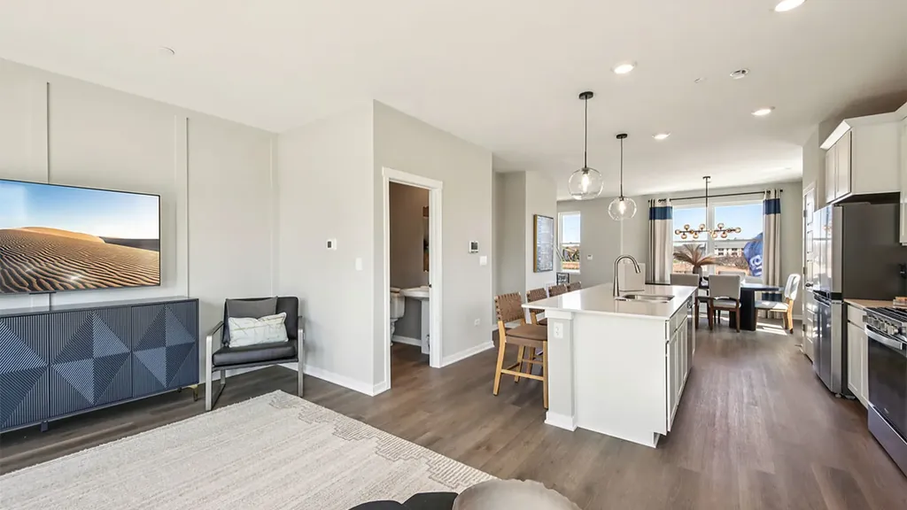 1157 Lakepointe Drive Schaumburg IL 60173