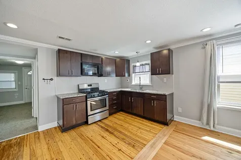 5136 West George Street Chicago IL 60641