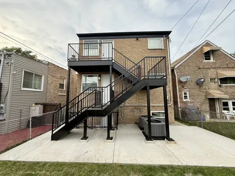 5329 West 30th Place Cicero IL 60804