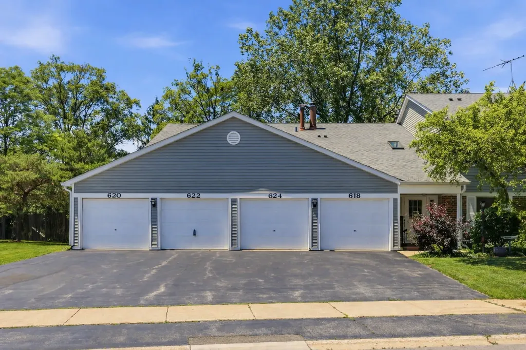622 North Deer Run Drive Palatine IL 60067