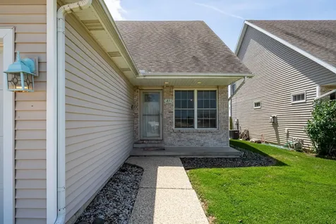 1831 Marina Drive Normal IL 61761