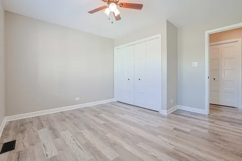 6805 Johnsburg Road Spring Grove IL 60081