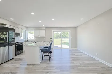 6805 Johnsburg Road Spring Grove IL 60081