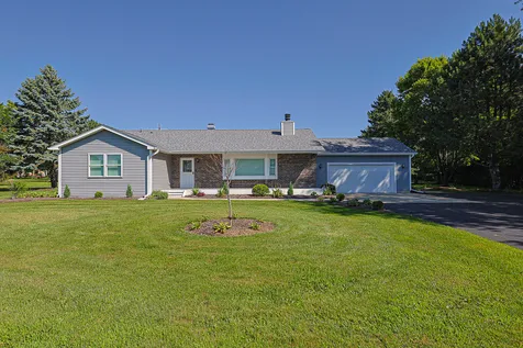 6805 Johnsburg Road Spring Grove IL 60081