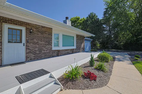 6805 Johnsburg Road Spring Grove IL 60081
