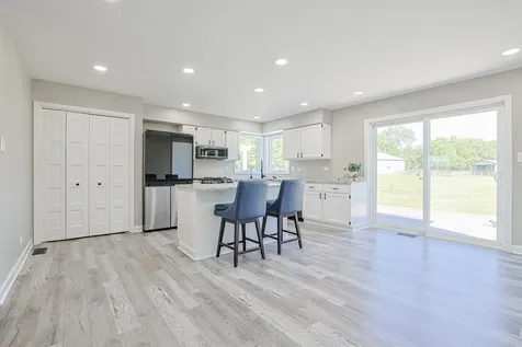 6805 Johnsburg Road Spring Grove IL 60081