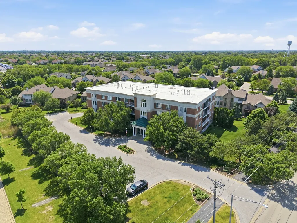 16001 South 88th Avenue Orland Park IL 60462