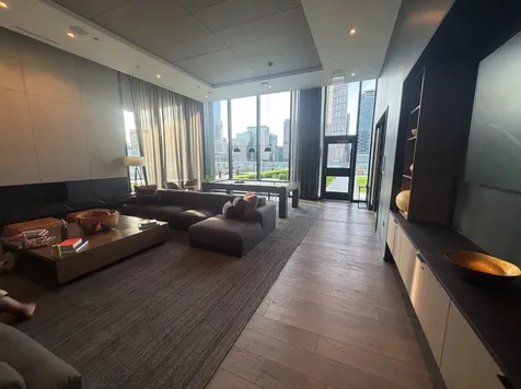 234 West Polk Street Chicago IL 60607