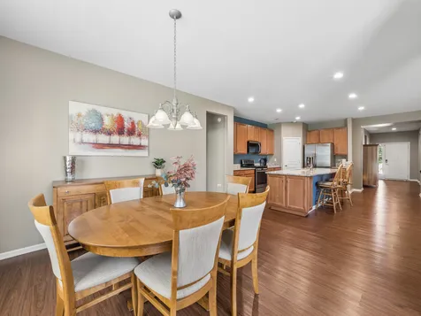 2873 Cascade Falls Circle Elgin IL 60124