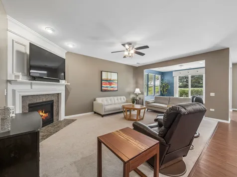 2873 Cascade Falls Circle Elgin IL 60124