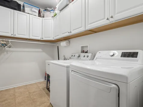 2873 Cascade Falls Circle Elgin IL 60124